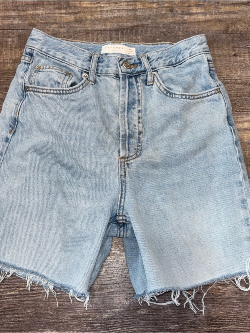 TopShop High-waisted Button Fly Jean Shorts Size 26 Frayed Hem 5” Inseam